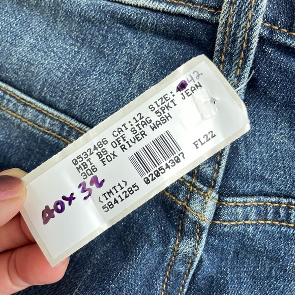 NEW Blake Shelton x Lands End Men's 40x32 Straight Leg Jeans Fox River Wash - Picture 8 of 10